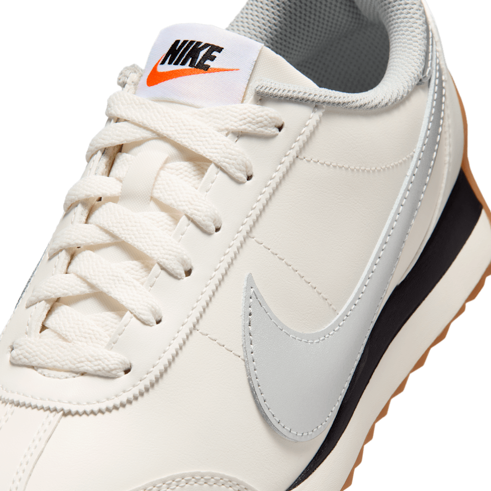 Tenis casual para mujer en blanco · HV6430-102 - vista 7