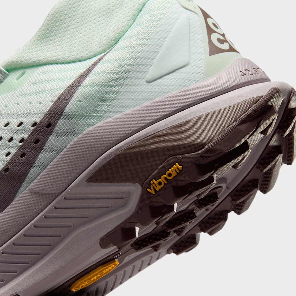 Tenis para correr para mujer en verde · HV8115-300 - vista 8
