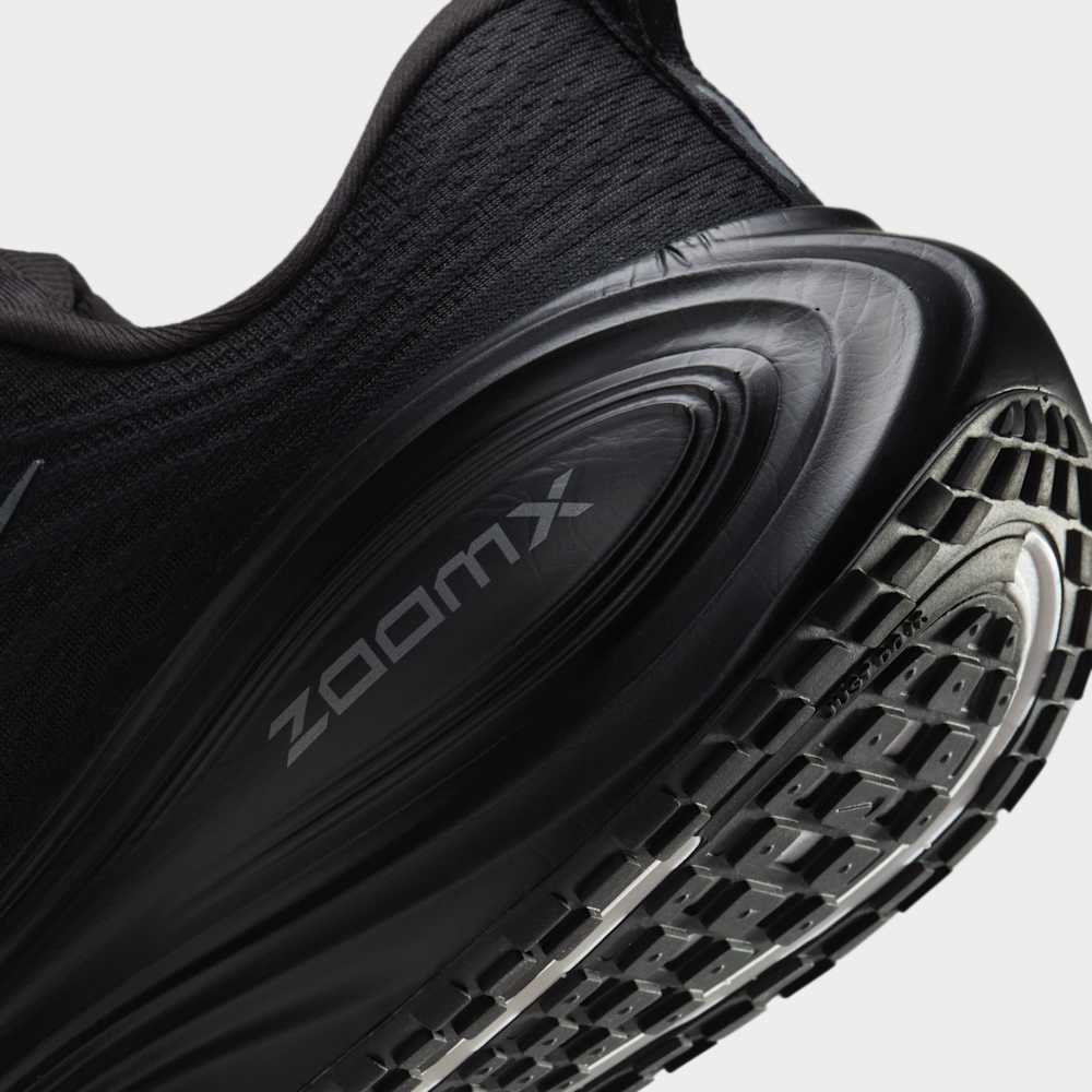 Tenis para correr para hombre en negro · HV8150-003 - vista 8