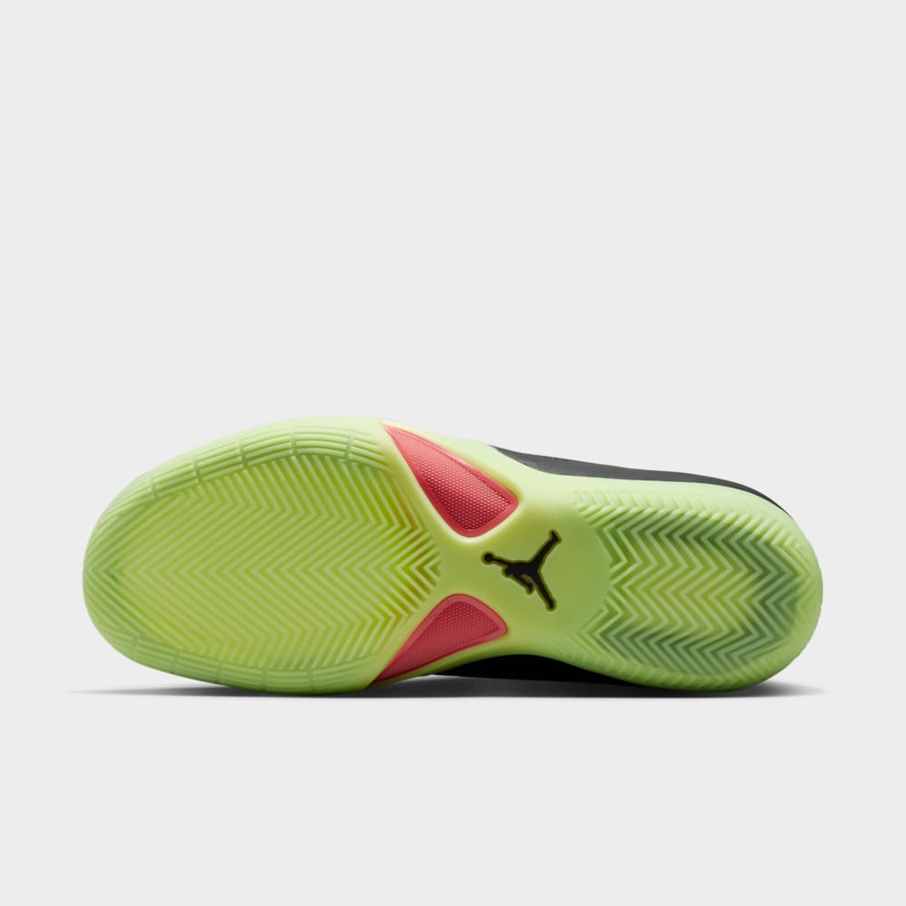 Tenis de básquetbol para hombre en negro · IB1154-001 - vista 2
