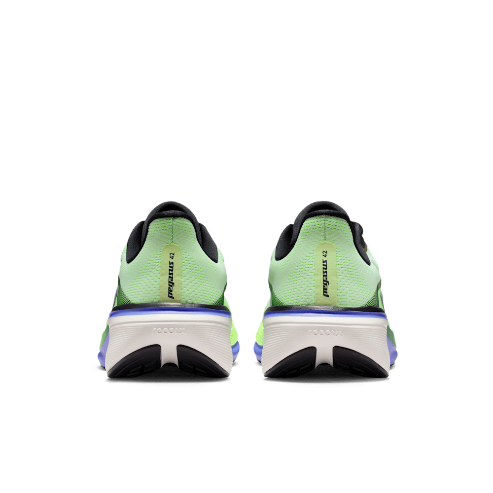 Tenis para correr para hombre en verde · IB1873-702 - vista 6