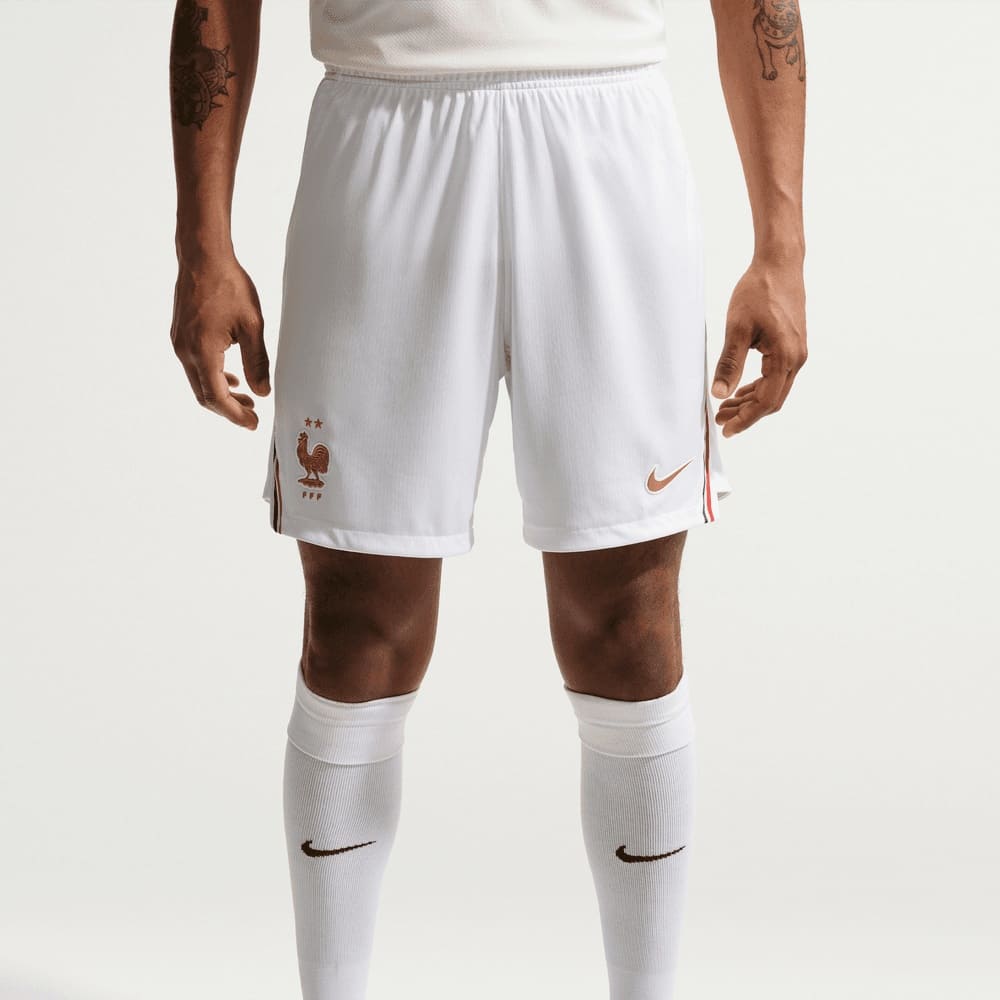 Shorts y Pantalonetas de fútbol para hombre en blanco · IB4847-100 - vista 1