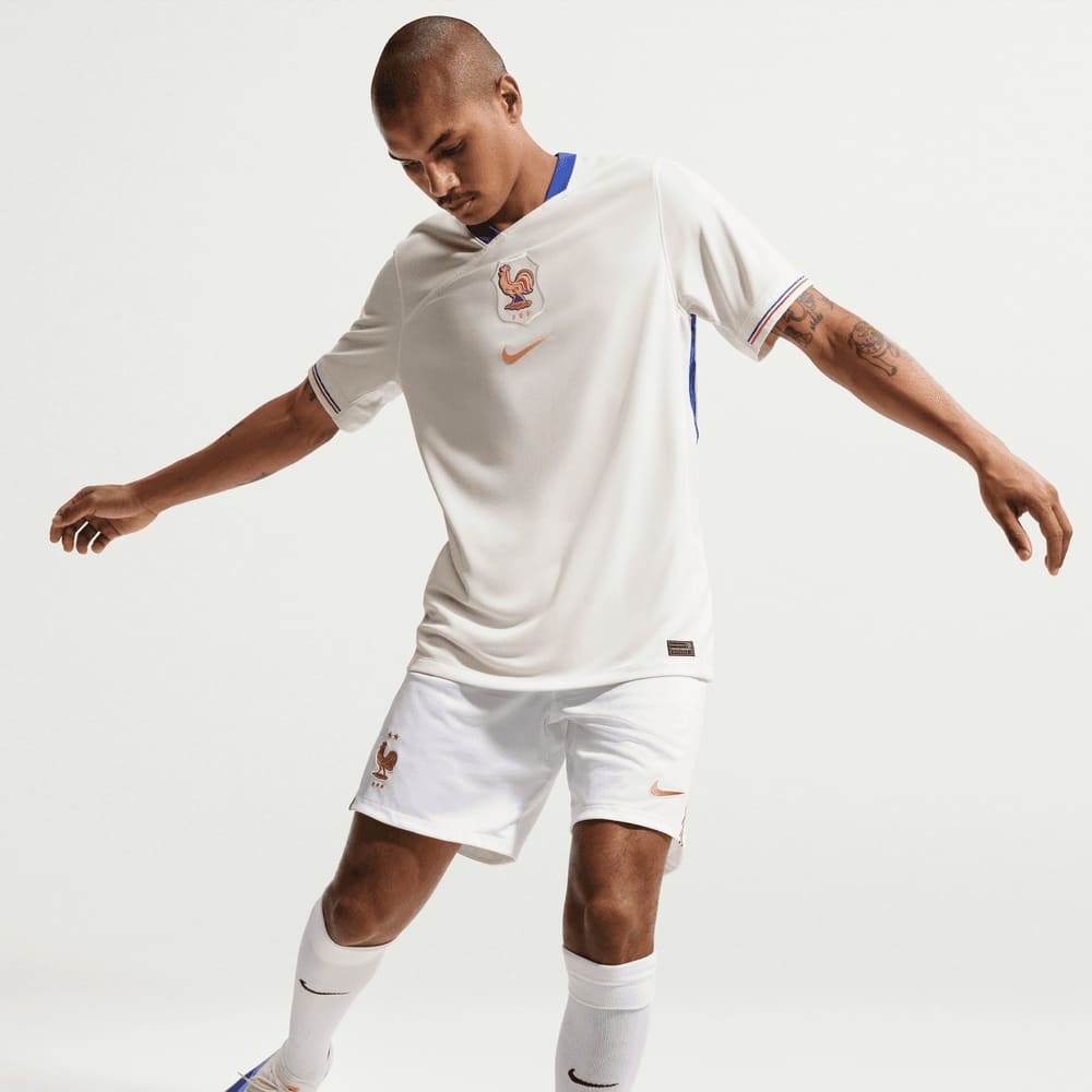 Shorts y Pantalonetas de fútbol para hombre en blanco · IB4847-100 - vista 3