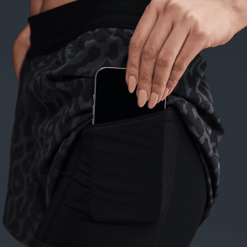 Shorts y Pantalonetas para correr para mujer en negro · IB5847-010 - vista 7