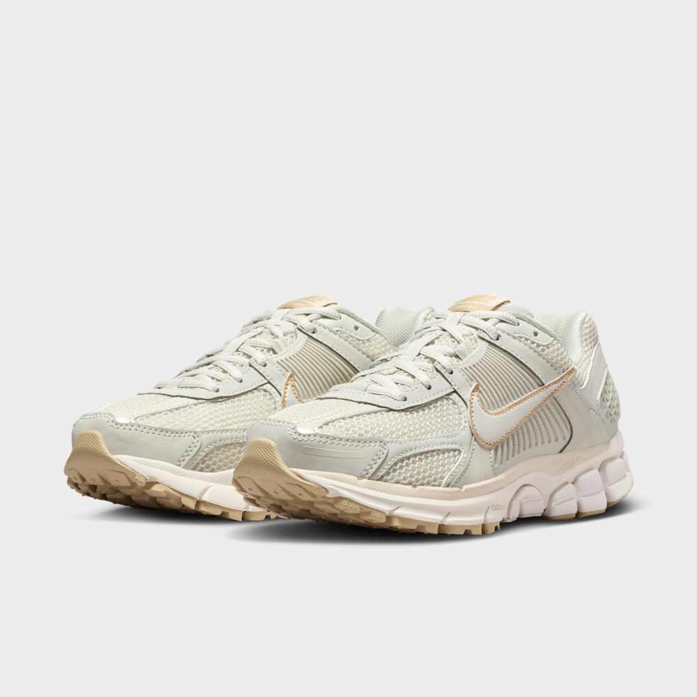 Tenis casual para mujer en gris · IB8929-003 - vista 5