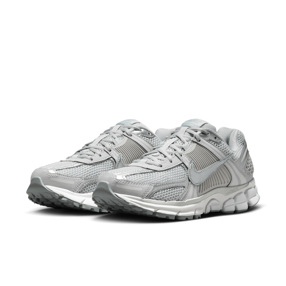 Tenis casual para mujer en gris · IB8929-004 - vista 5