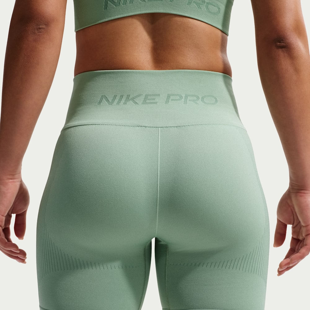 Shorts y Pantalonetas para entrenamiento para mujer en verde · IF1210-006 - vista 3