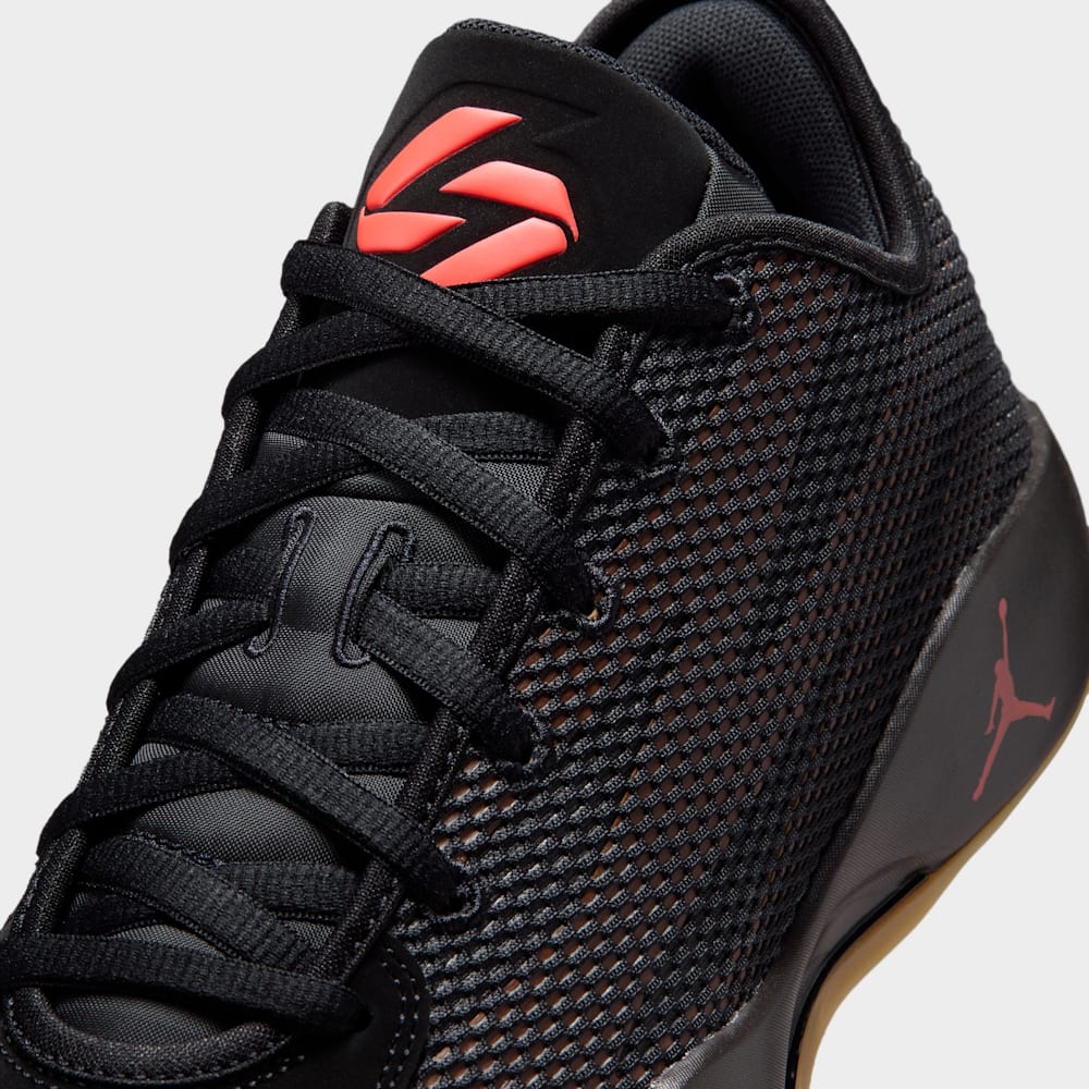 Tenis de básquetbol para hombre en negro · IF1610-003 - vista 7