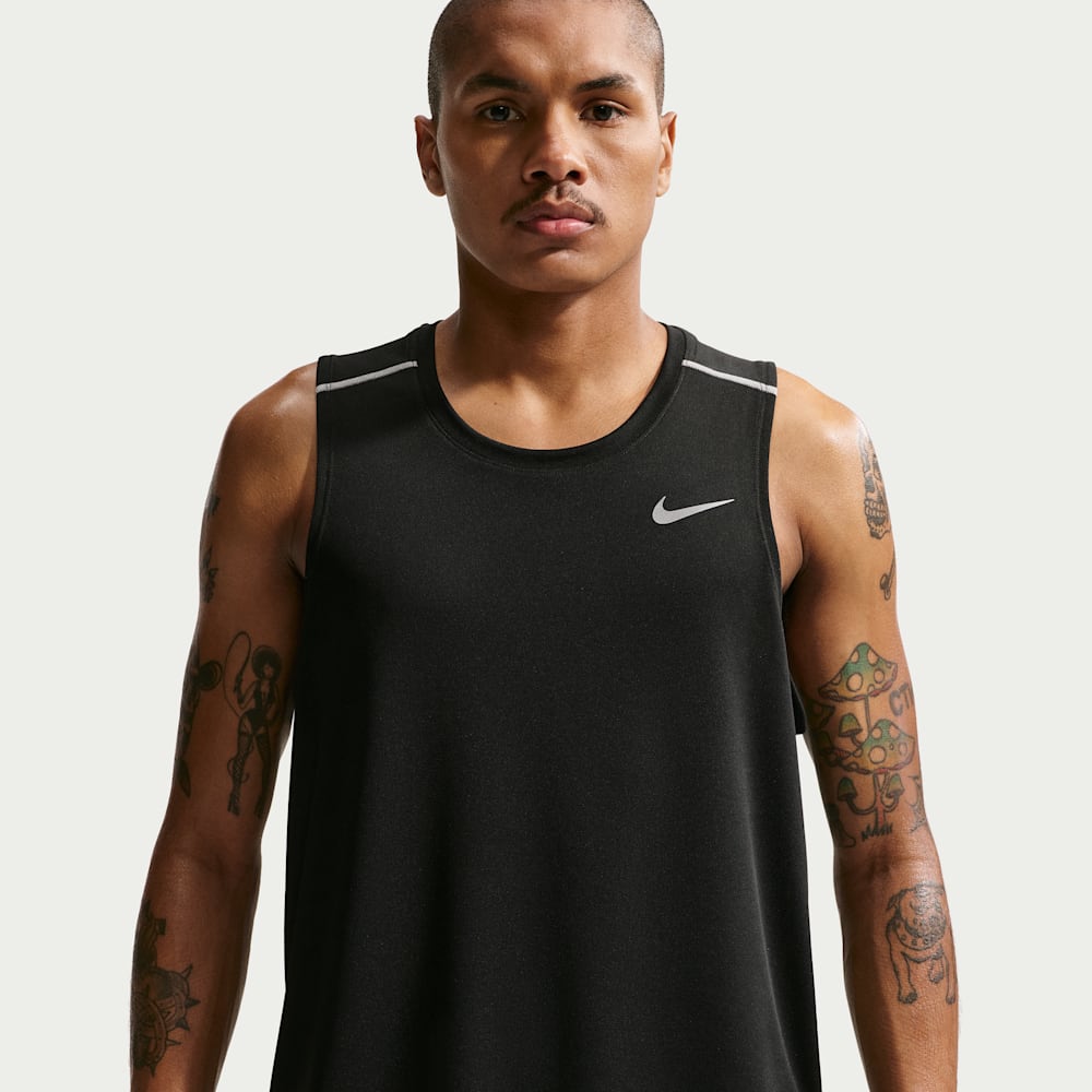 Camisetas y esqueletos para correr para hombre en negro · IF2018-010 - vista 1