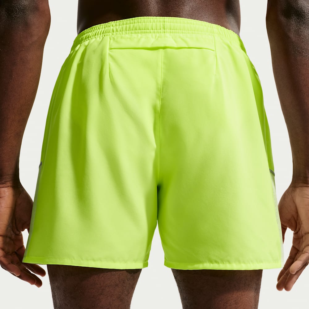 Shorts y Pantalonetas para correr para hombre en amarillo · IF2060-737 - vista 3