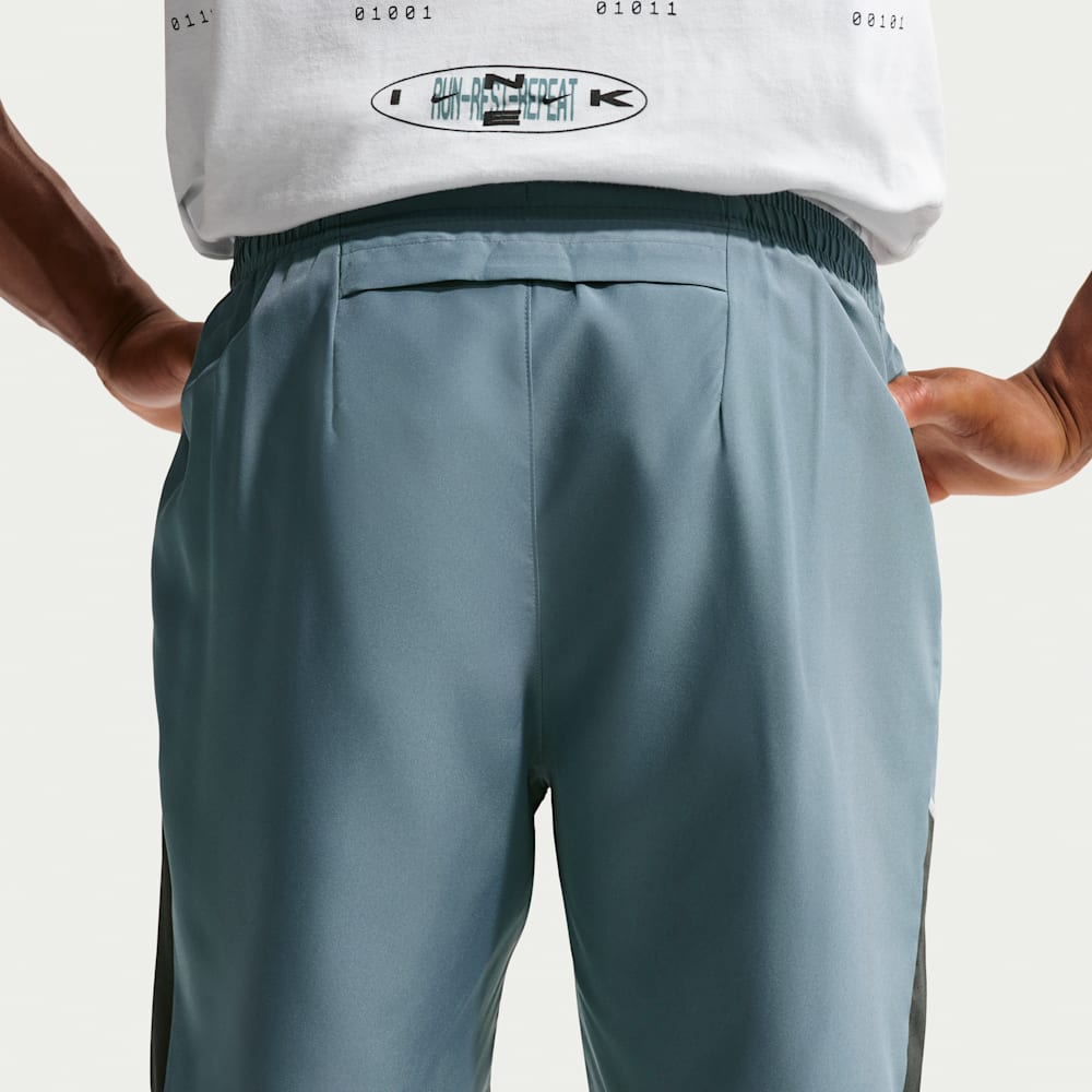 Shorts y Pantalonetas para correr para hombre en gris · IF2070-382 - vista 3