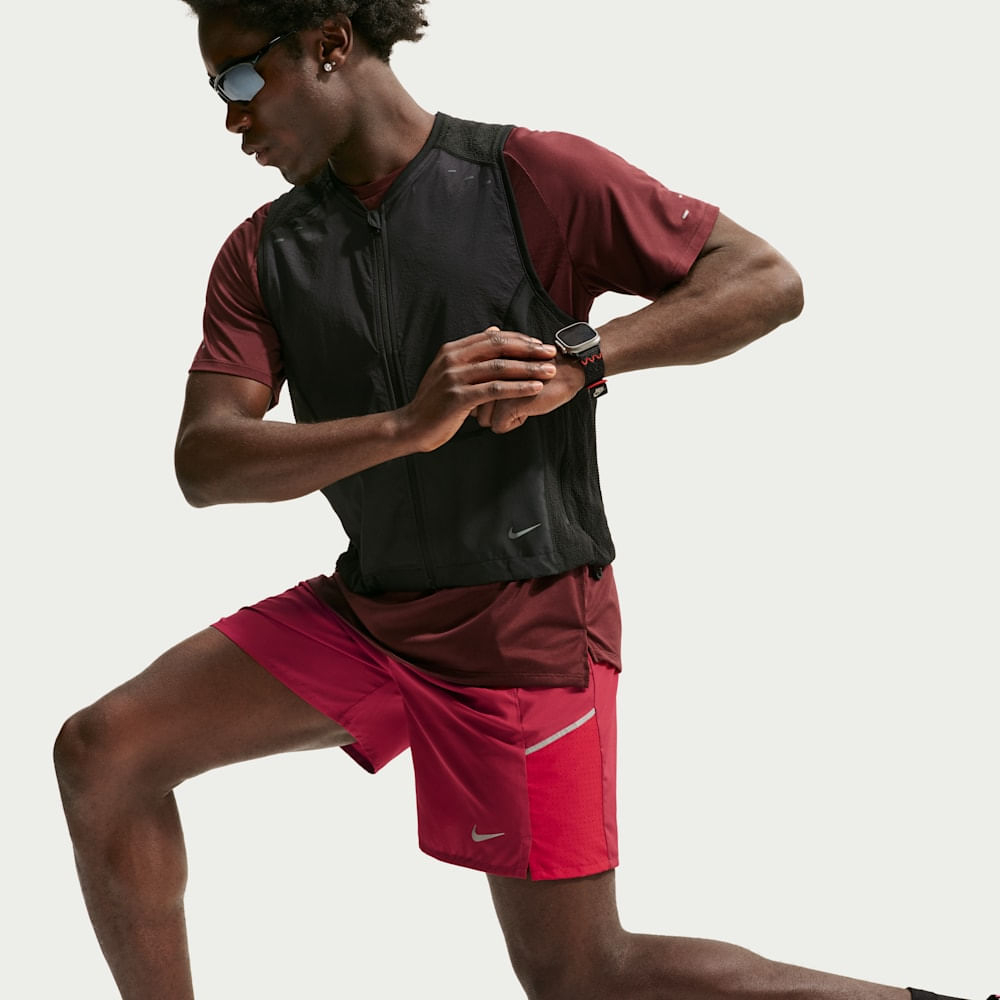 Shorts y Pantalonetas para correr para hombre en rojo · IF2070-608 - vista 4