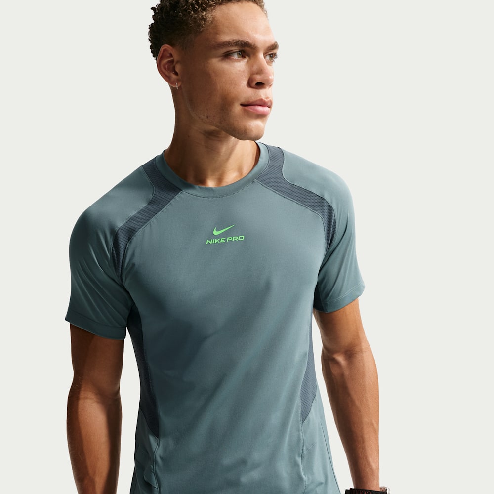 Camisetas y esqueletos para entrenamiento para hombre en gris · IF2214-382 - vista 1