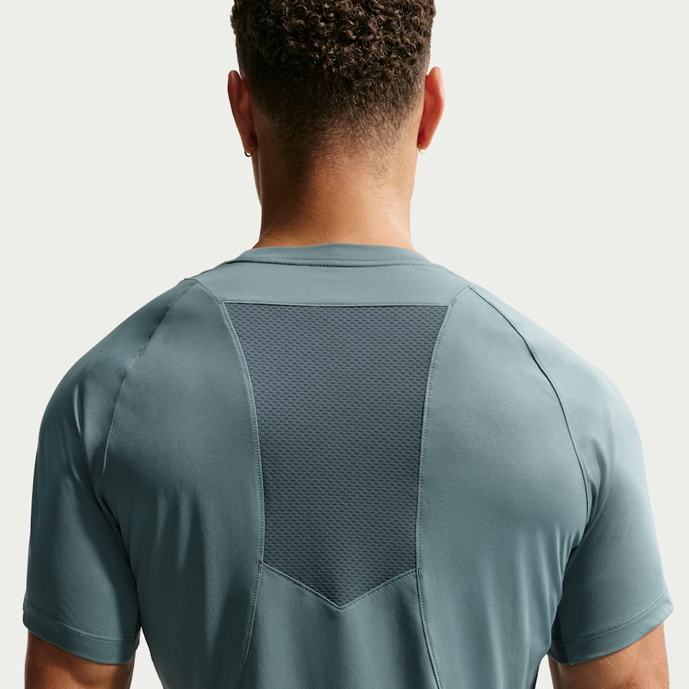 Camisetas y esqueletos para entrenamiento para hombre en gris · IF2214-382 - vista 2