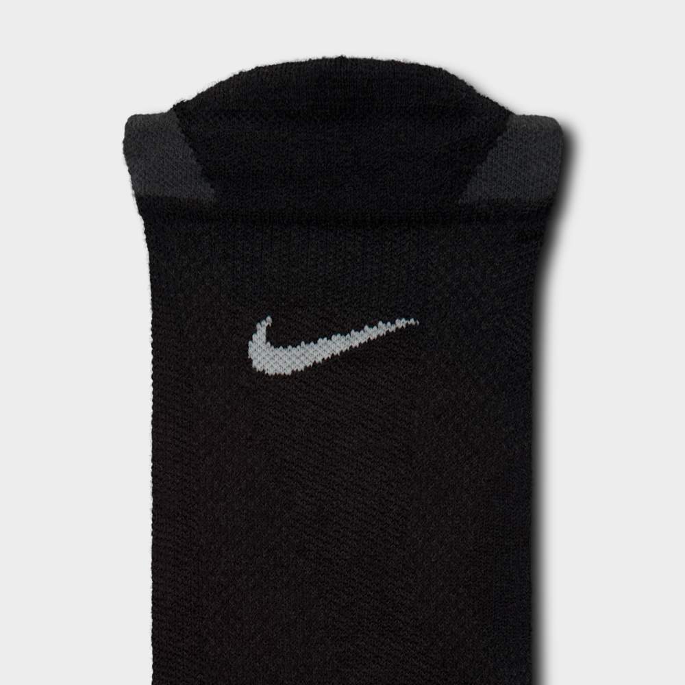 Medias para correr para hombre en negro · IF2507-010 - vista 4