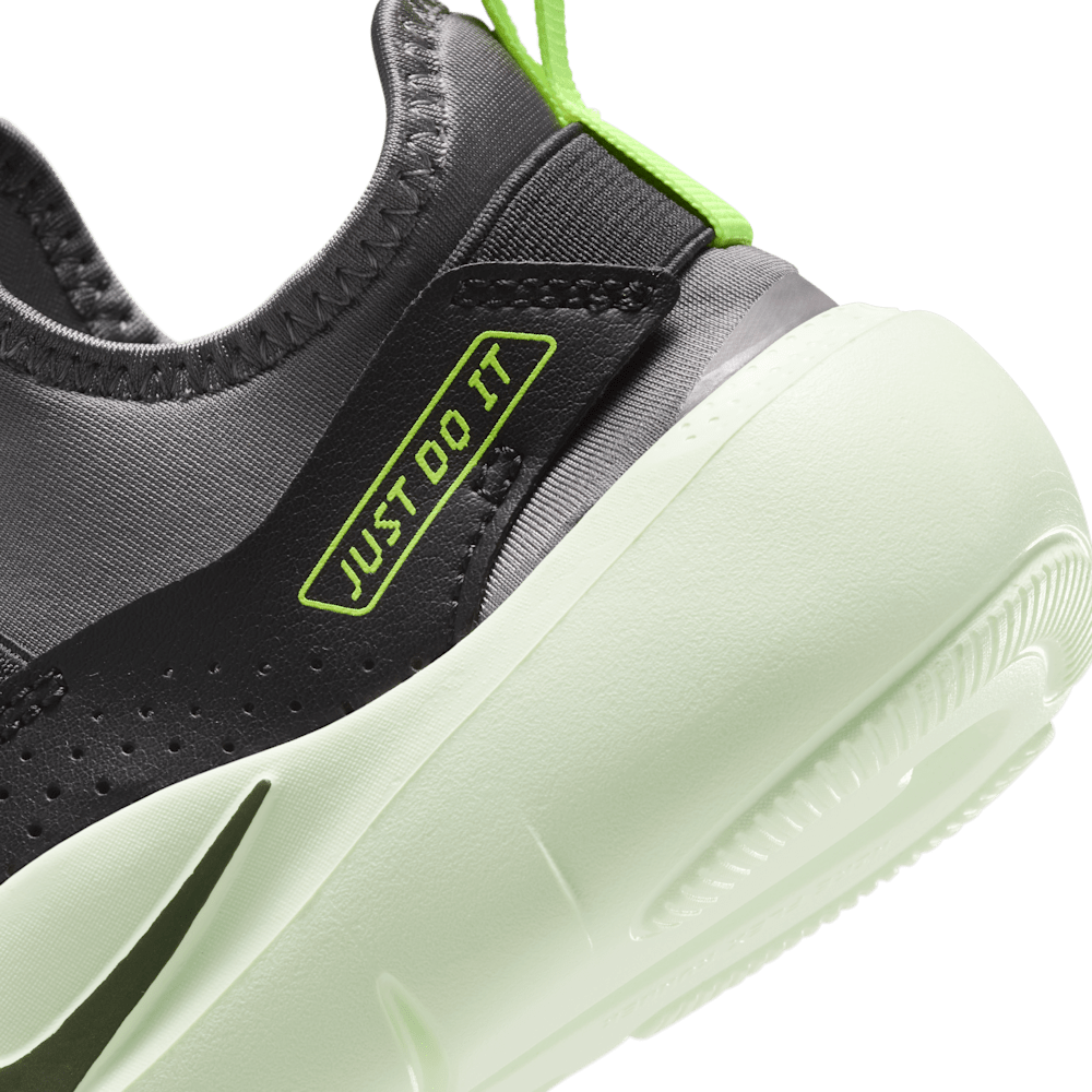 Tenis para correr para niño en negro · IF2894-007 - vista 8