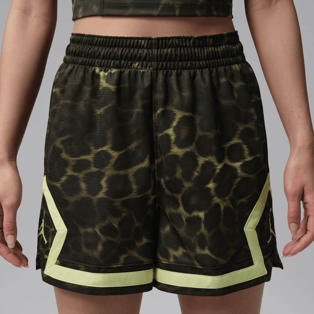 Shorts y Pantalonetas de básquetbol para mujer en verde · IF3495-331 - vista 5