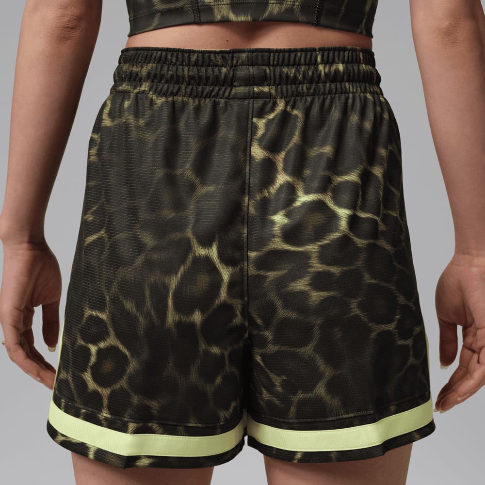 Shorts y Pantalonetas de básquetbol para mujer en verde · IF3495-331 - vista 6