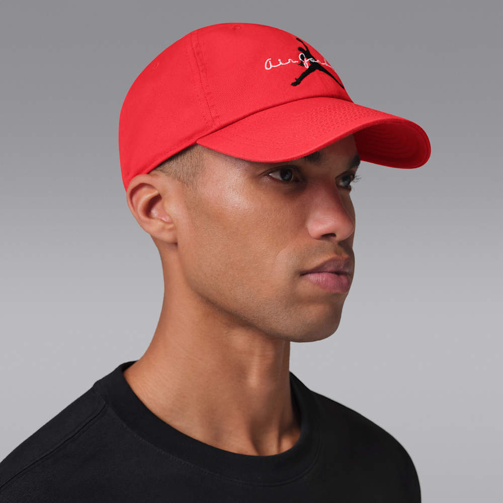 Gorras y viseras casual para hombre en rojo · IF8483-673 - vista 3