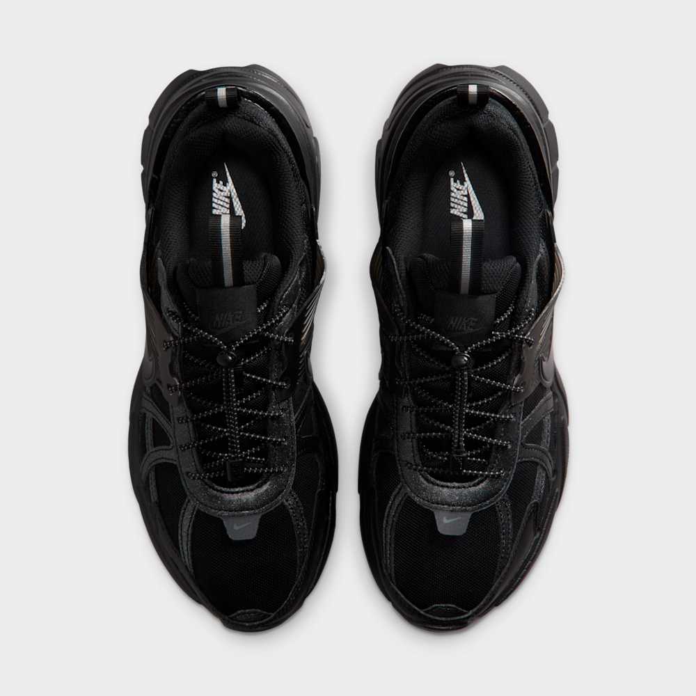 Tenis casual para mujer en negro · IH0388-001 - vista 4