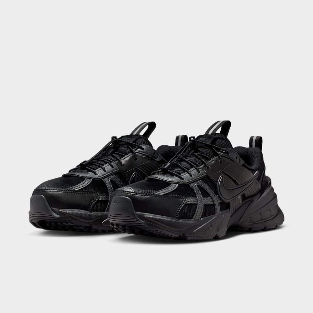 Tenis casual para mujer en negro · IH0388-001 - vista 5