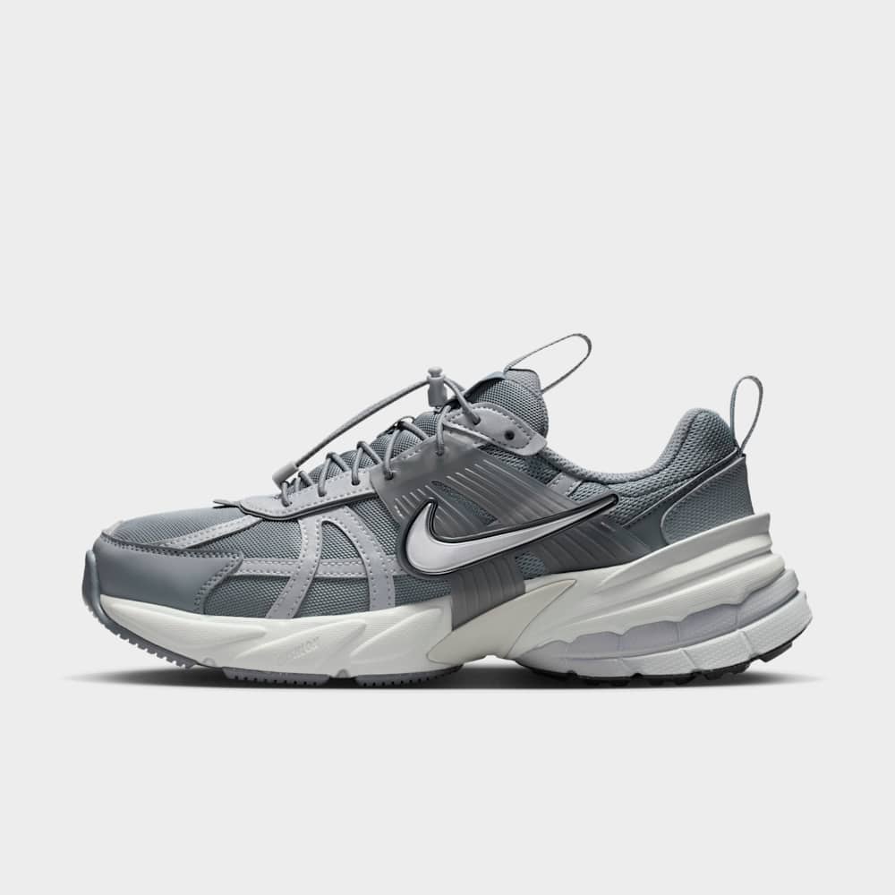 Tenis casual para mujer en gris · IH0388-002 - vista 1