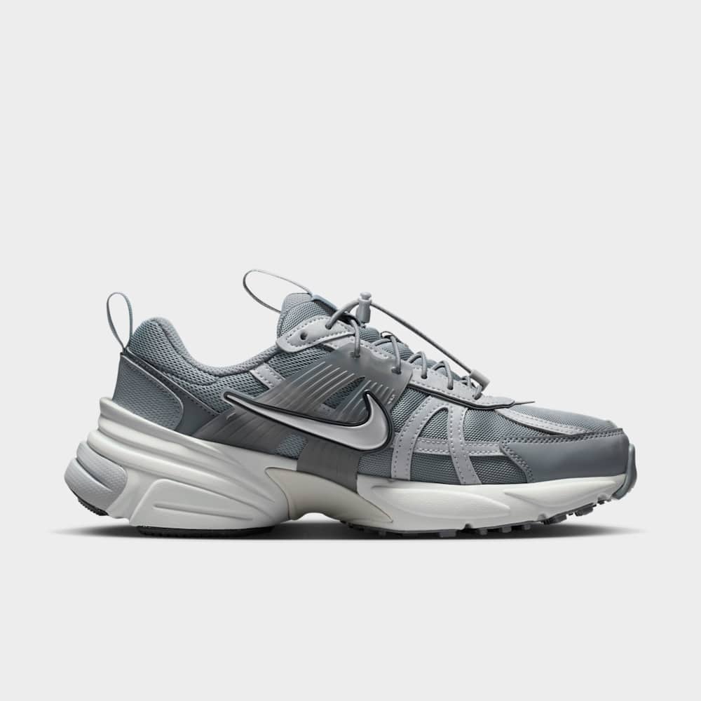 Tenis casual para mujer en gris · IH0388-002 - vista 3