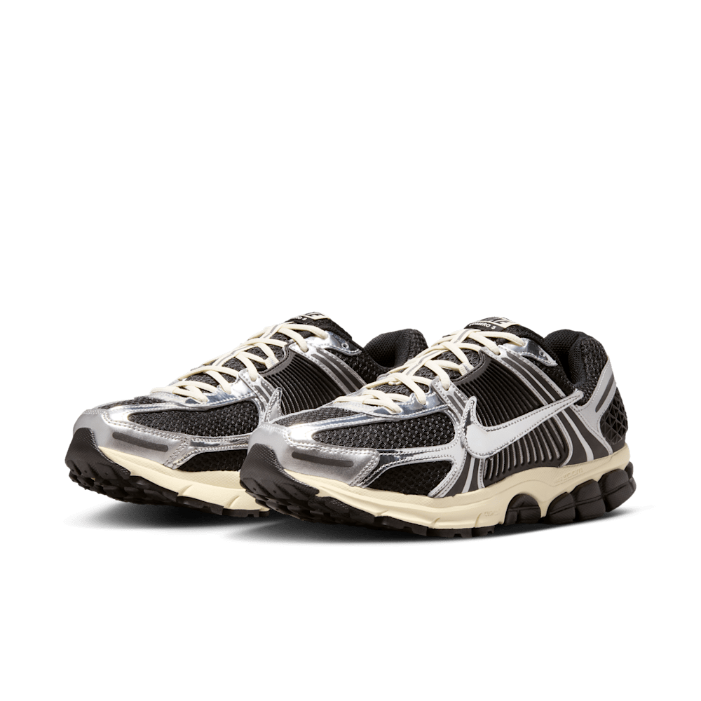 Tenis casual para hombre en negro · IM3486-003 - vista 5