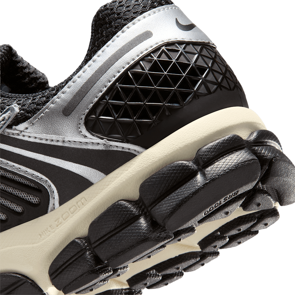 Tenis casual para hombre en negro · IM3486-003 - vista 8