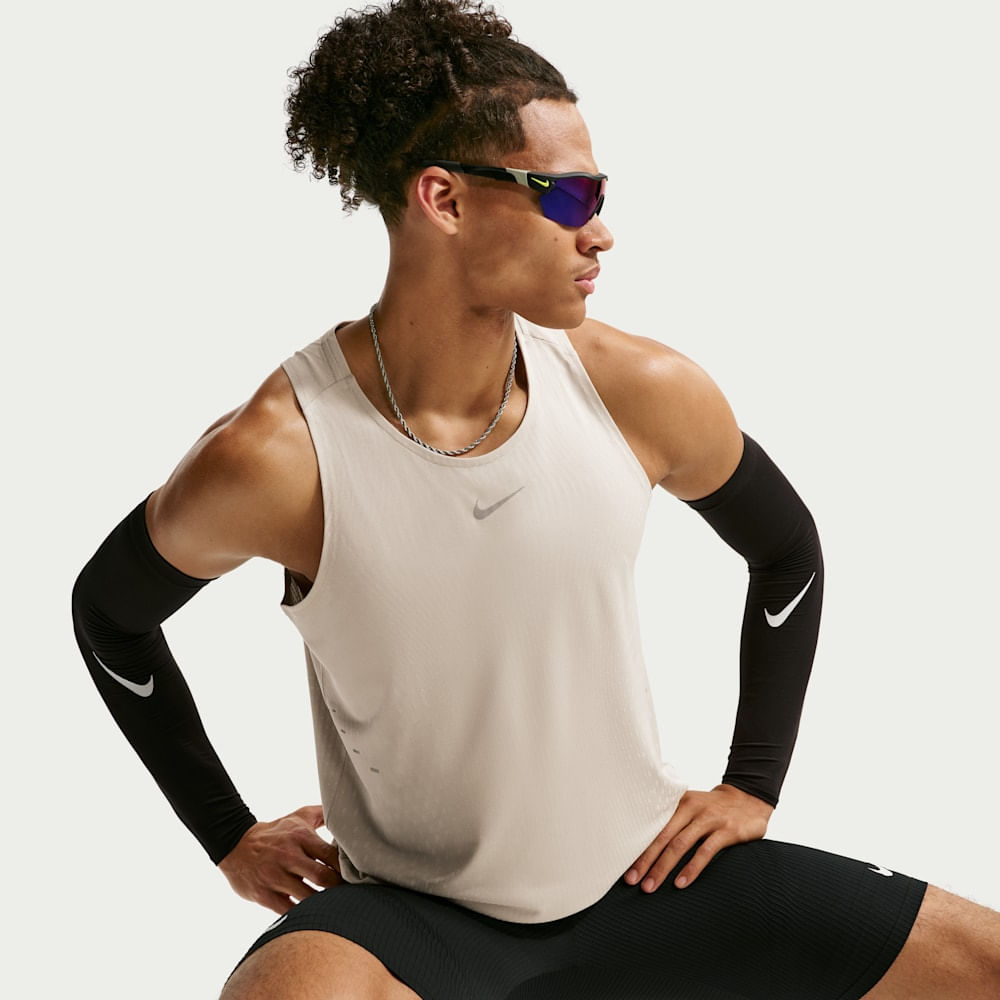 Camisetas y esqueletos para correr para hombre en marrón · IM5148-236 - vista 1