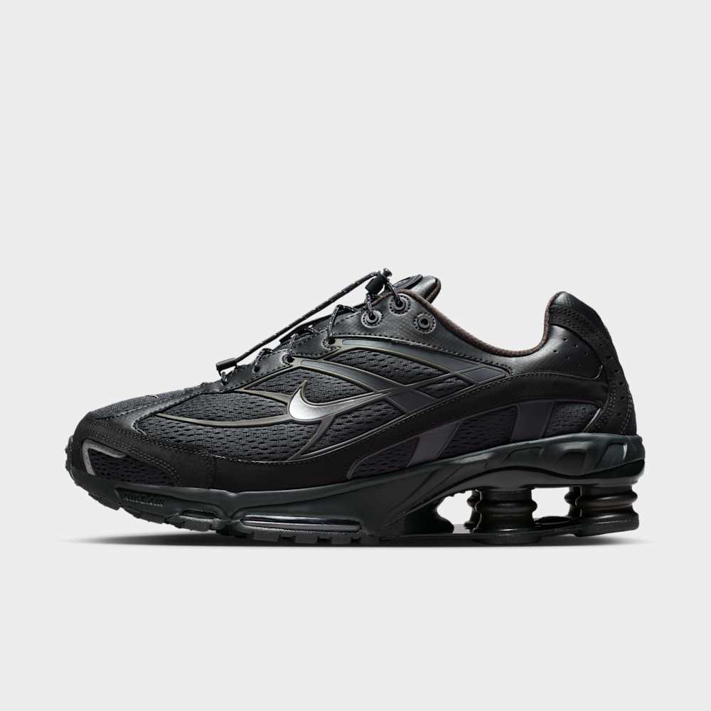 Tenis casual para hombre en negro · IO1906-045 - vista 1