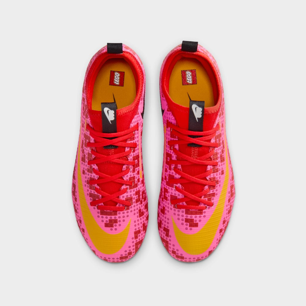 Guayos de fútbol para niño en rosa · IQ3580-601 - vista 4
