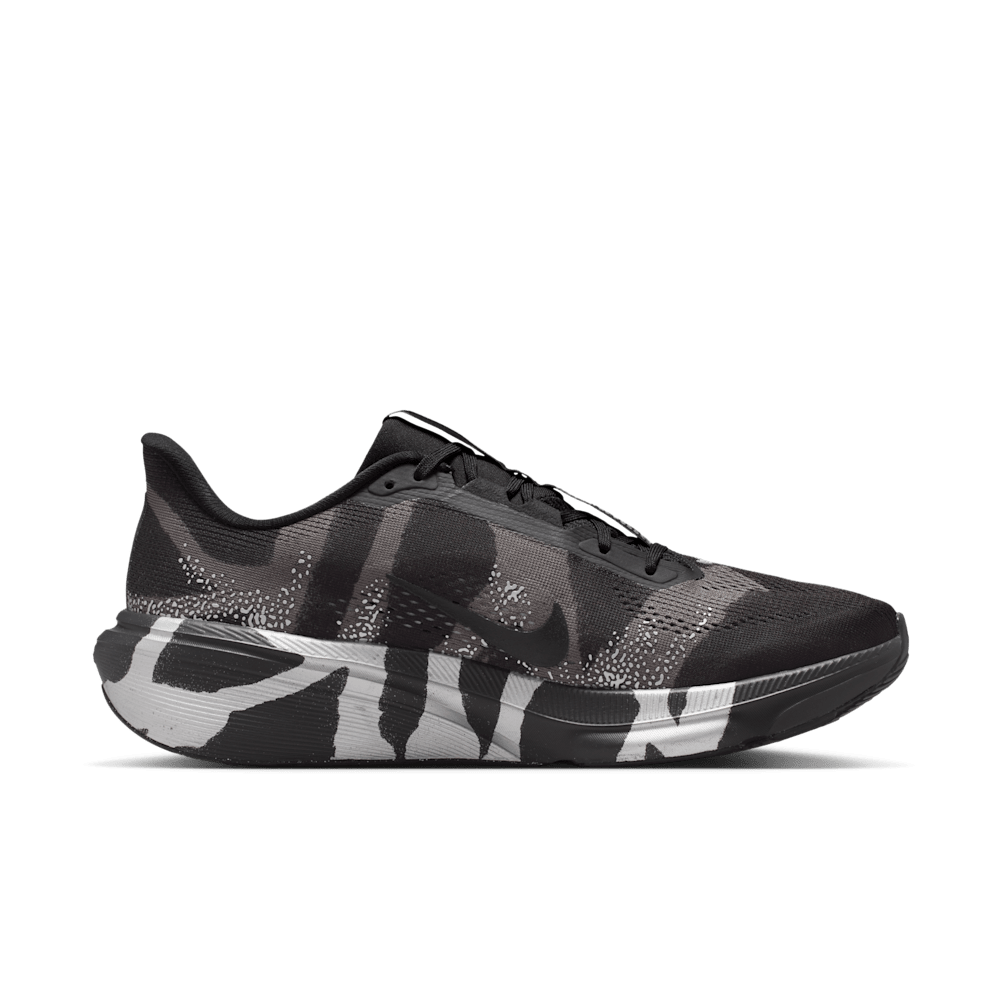 Tenis para correr para hombre en negro · IQ3928-001 - vista 3