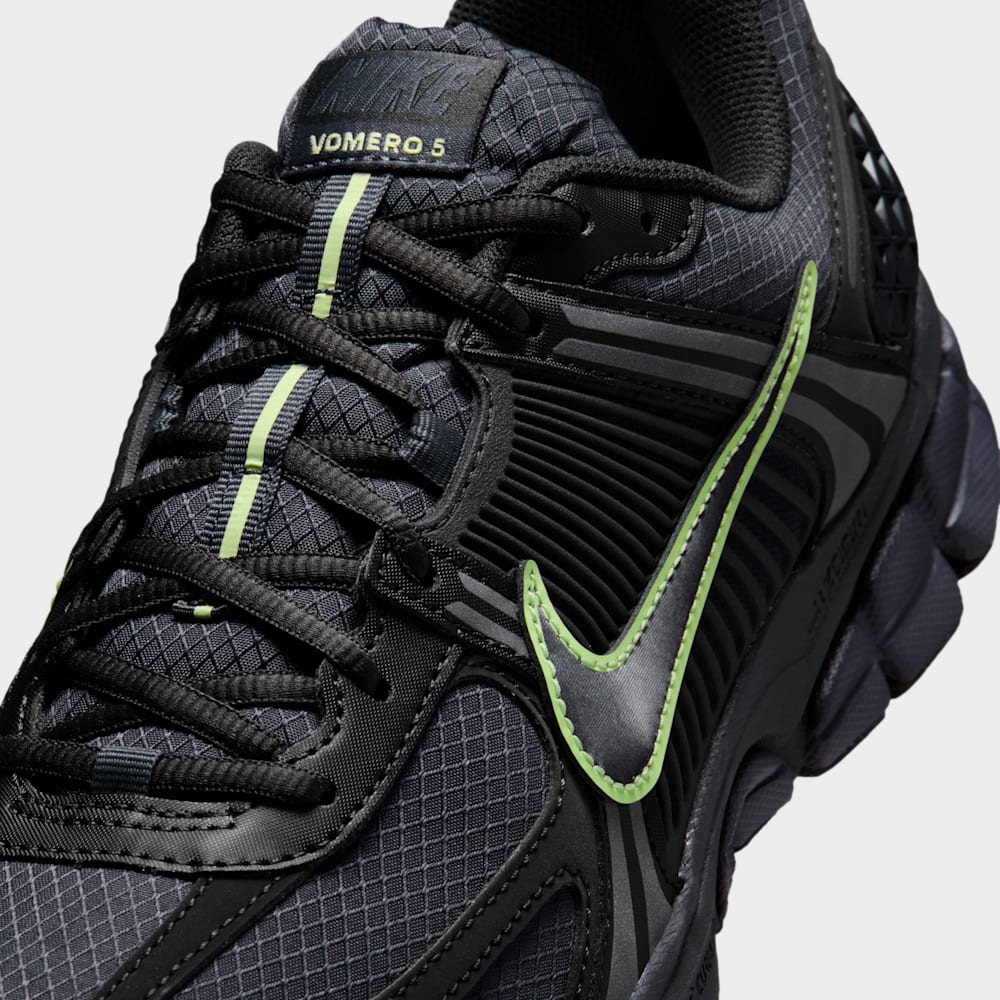 Tenis casual para hombre en negro · IQ6589-002 - vista 7