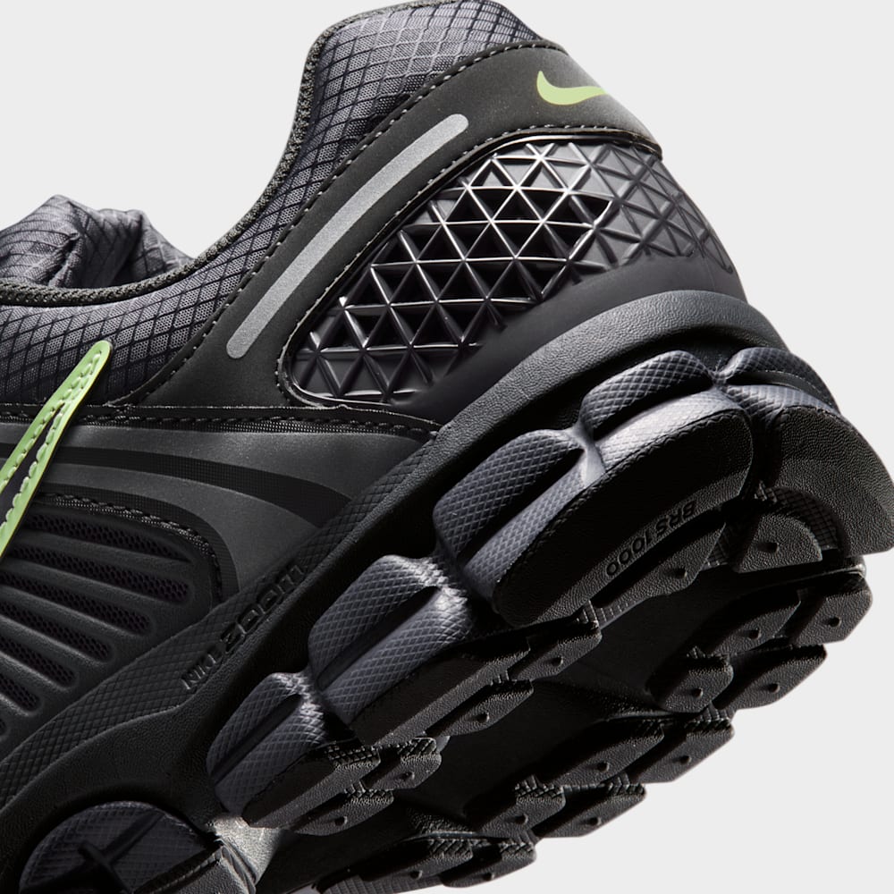 Tenis casual para hombre en negro · IQ6589-002 - vista 8
