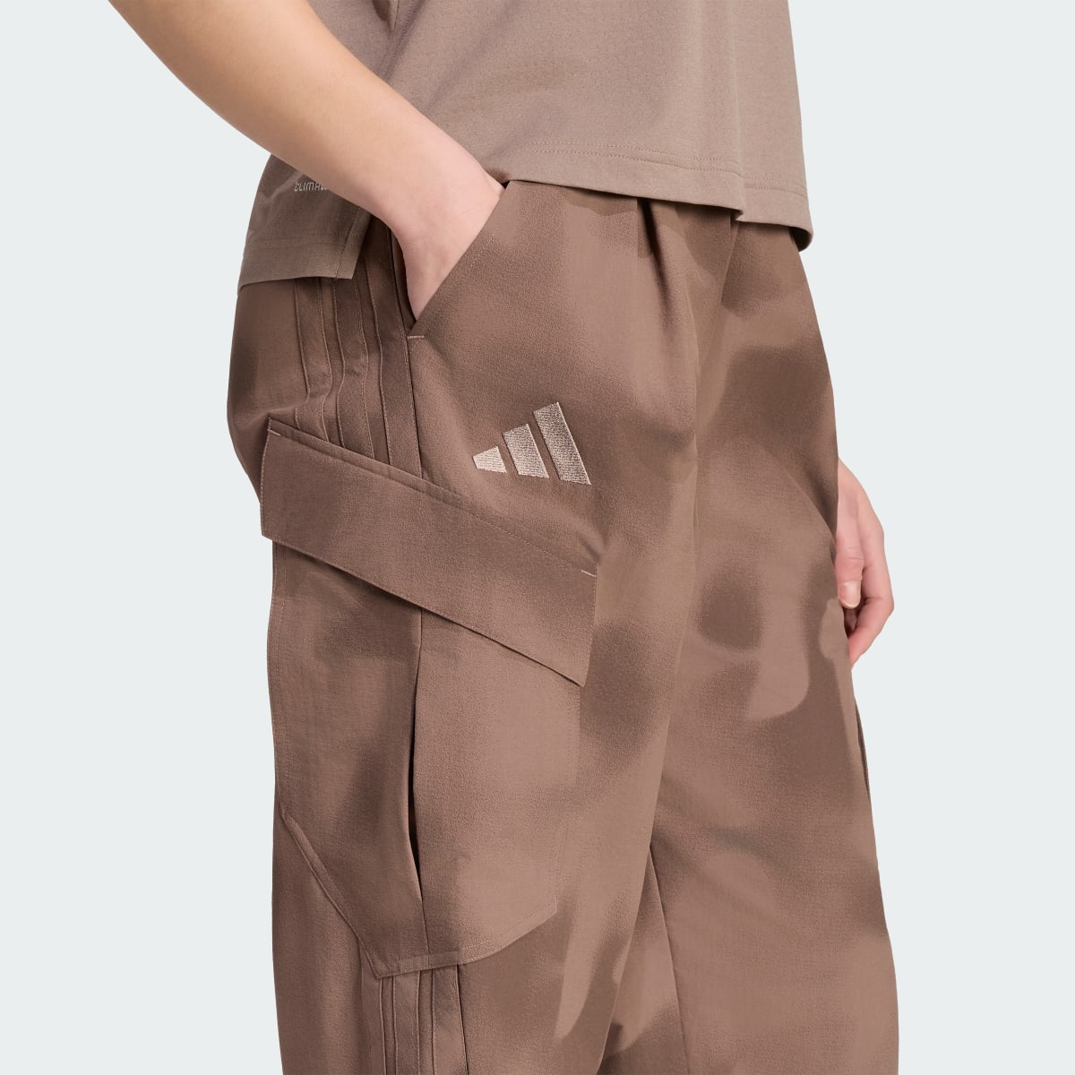 Pantalón deportivo para mujer color café - vista 7