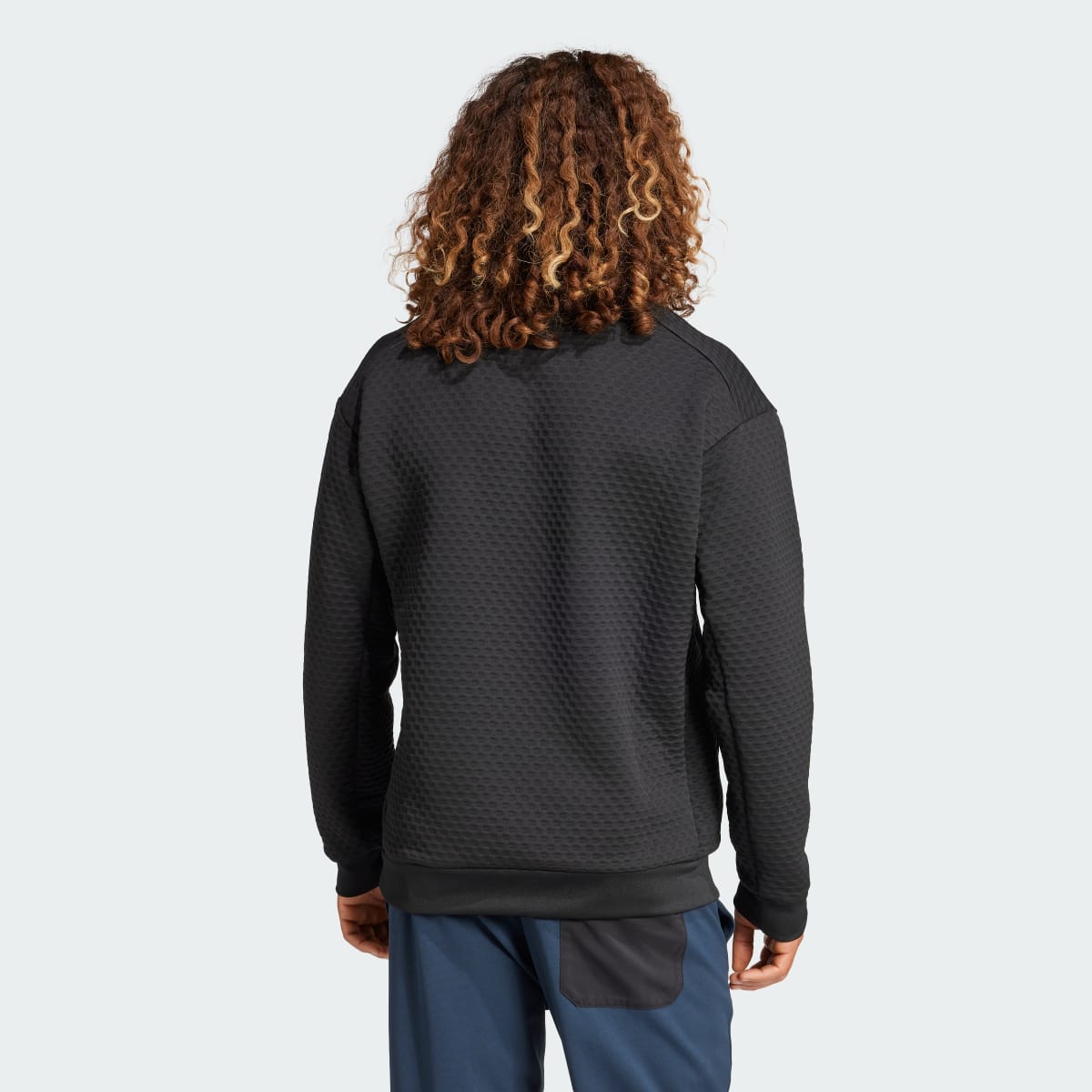Prenda deportiva para hombre color negro - vista 3