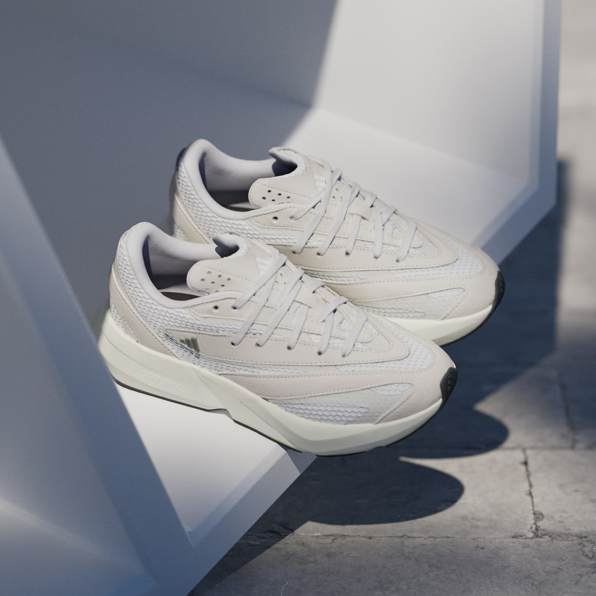 Tenis casuales para mujer color blanco y gris - vista 4