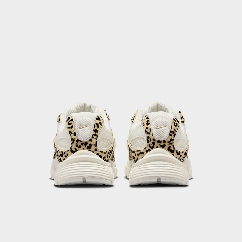 Tenis casual para mujer en blanco · IR5823-133 - vista 6