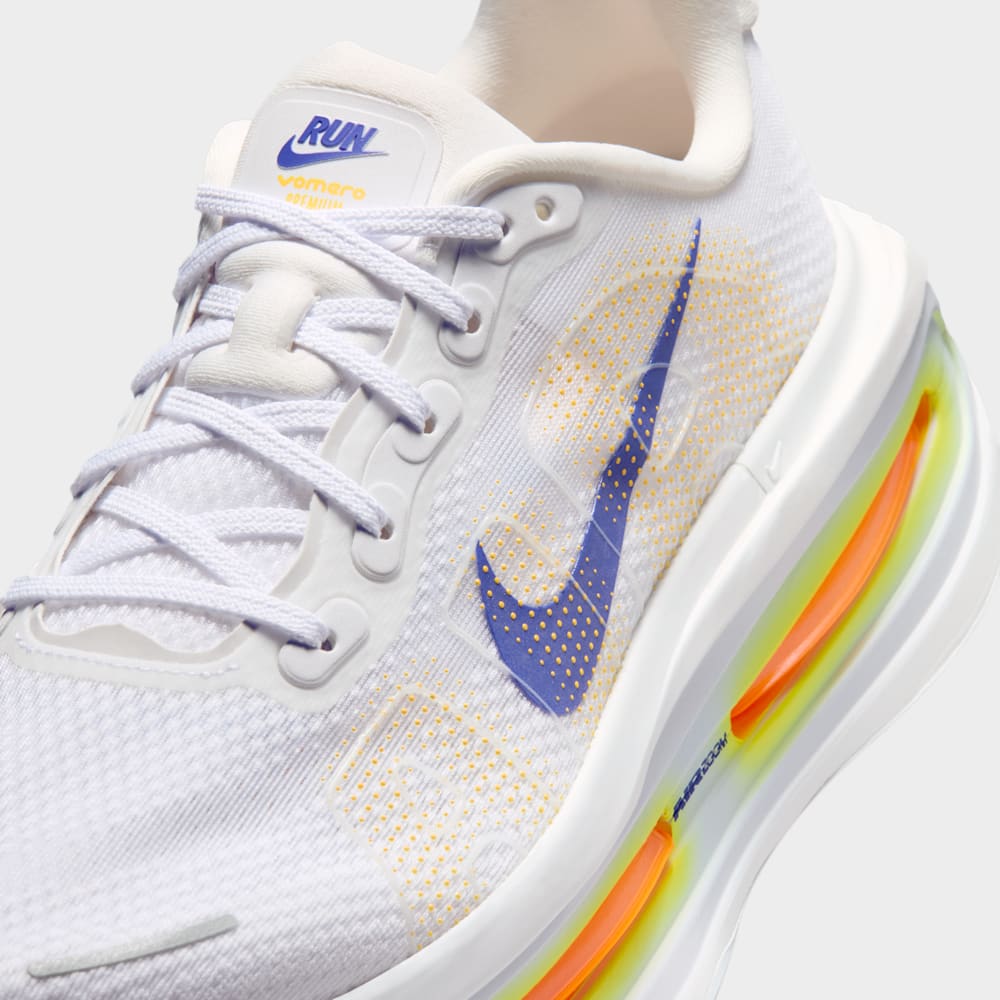 Tenis para correr para hombre en blanco · HQ2050-101 - vista 7