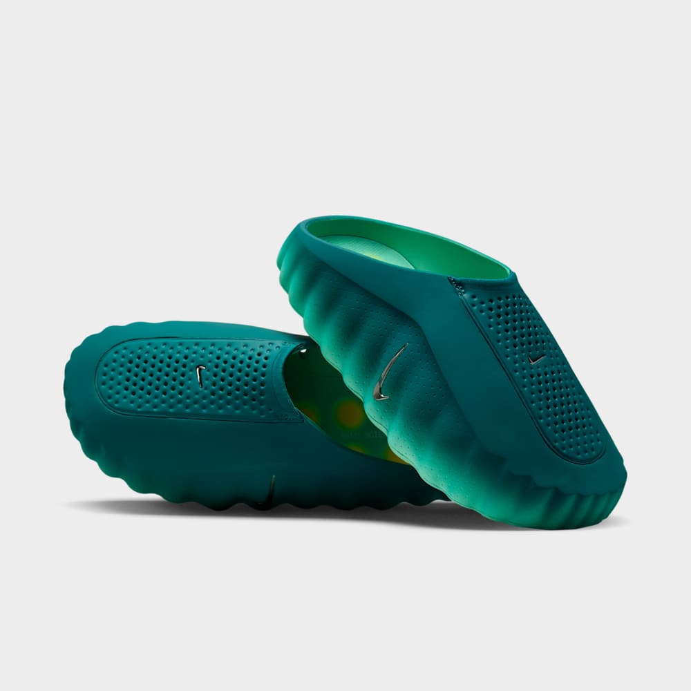 Sandalias y Chanclas de básquetbol para hombre en verde · HQ4307-301 - vista 1
