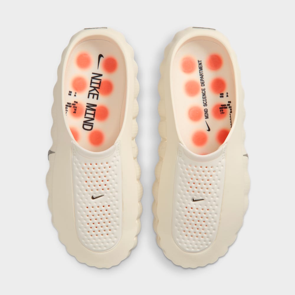 Sandalias y Chanclas de básquetbol para mujer en blanco · HQ4309-100 - vista 4
