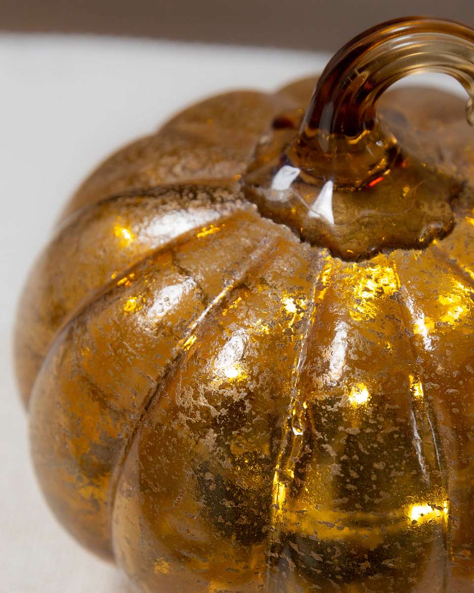 Glowing Glass Pumpkins 