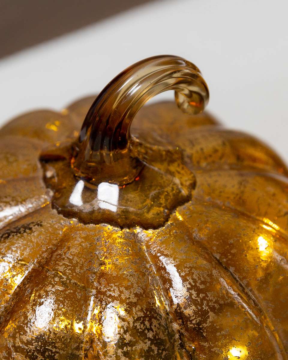 Glowing Glass Pumpkins 
