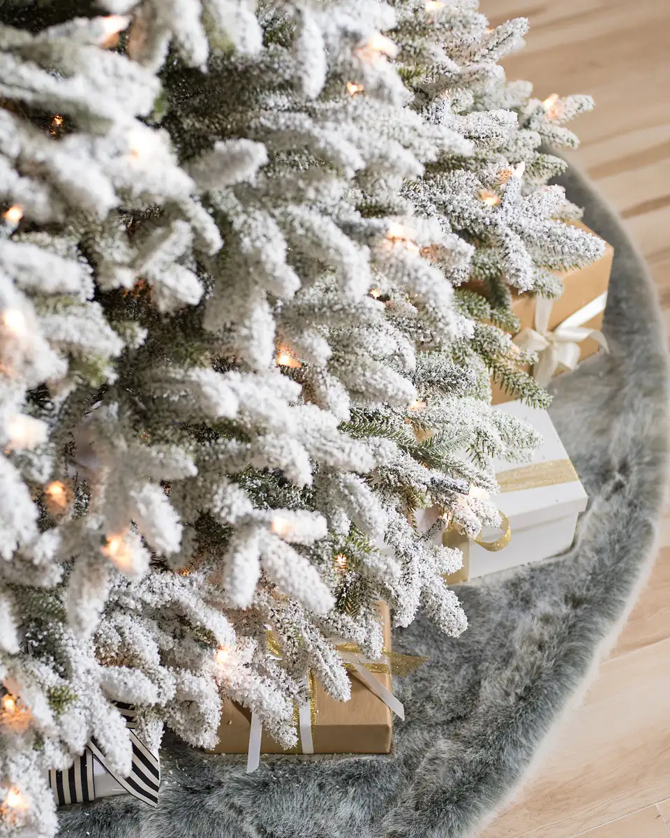 Frosted Fraser Fir® Christmas Tree