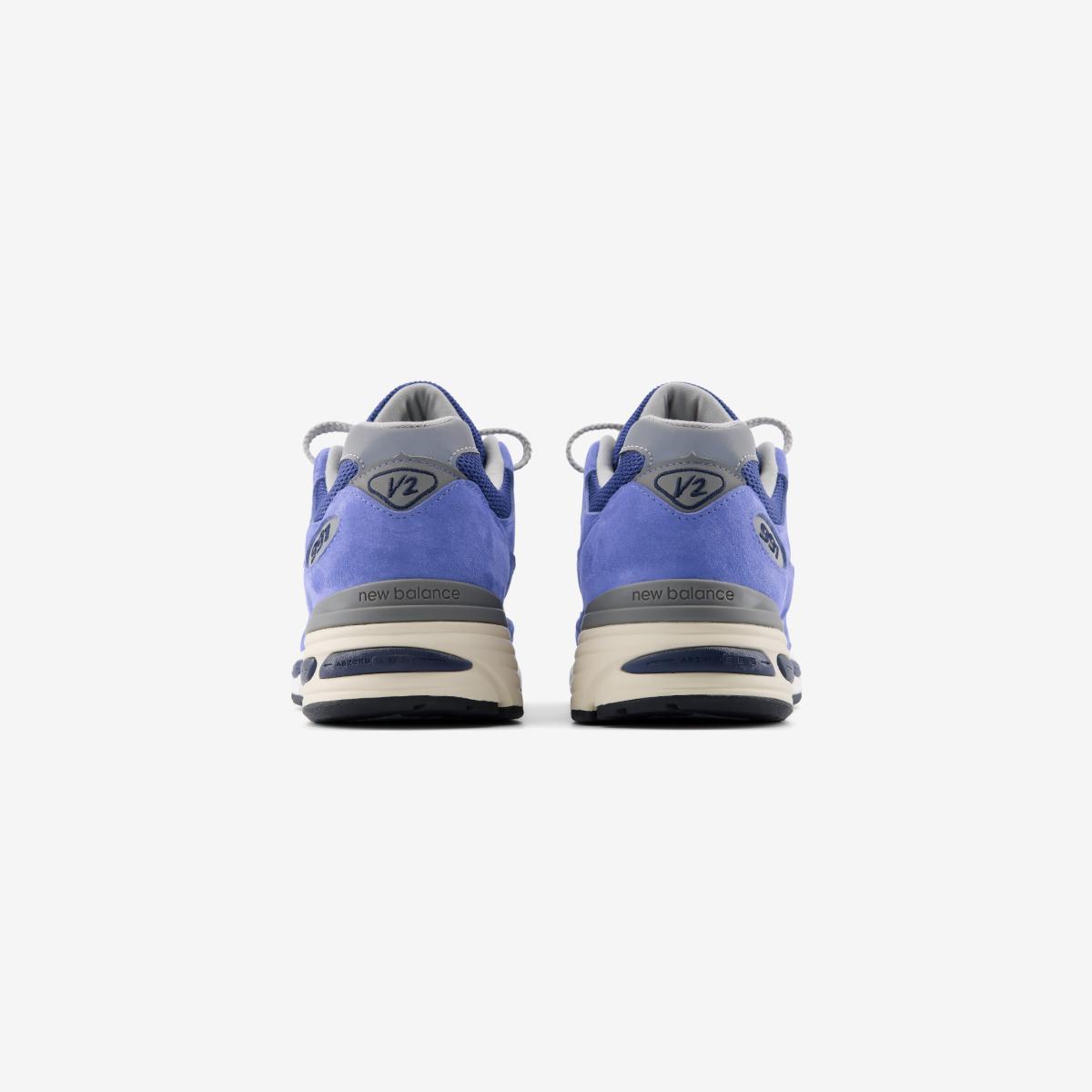 U991WB2 - Blue