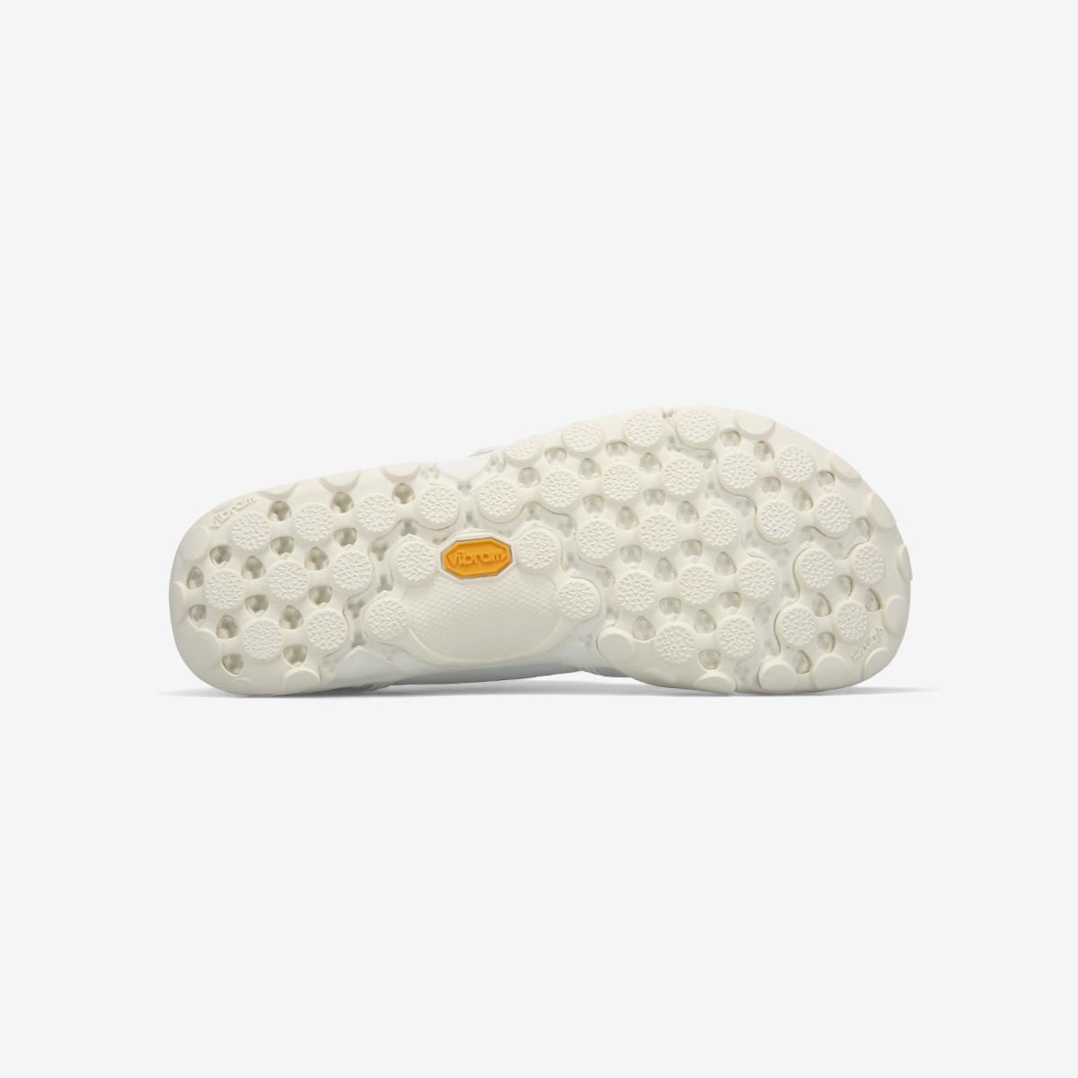 MT26IO - Ivory
