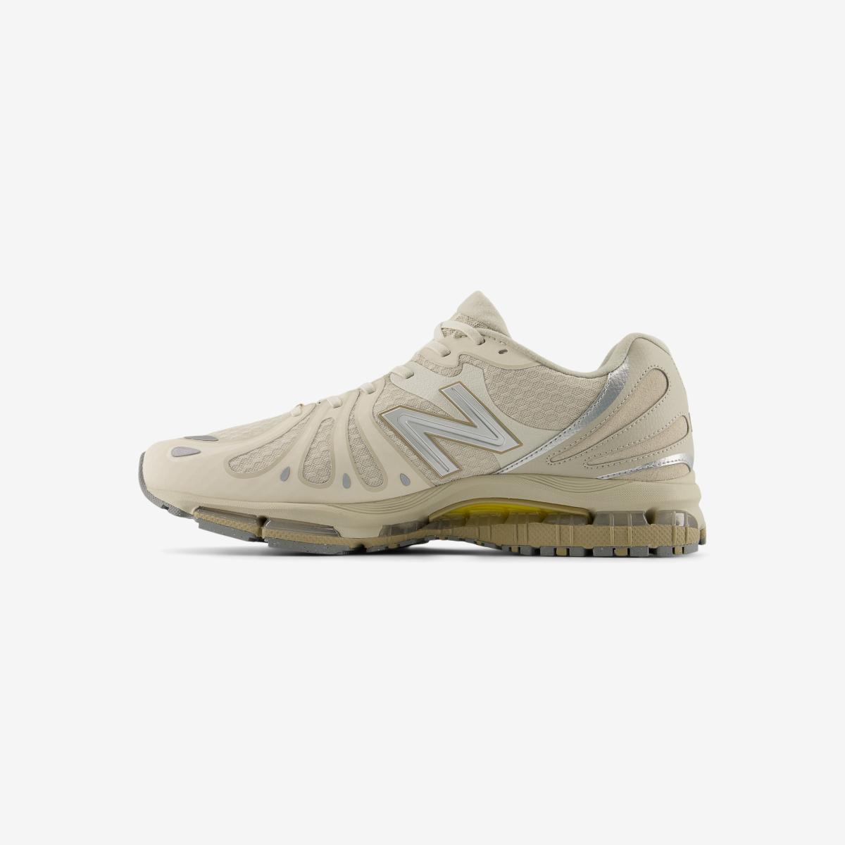 U18907NG - Beige