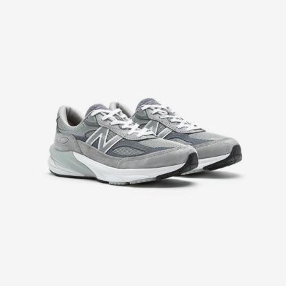 M990GL6 - Gray