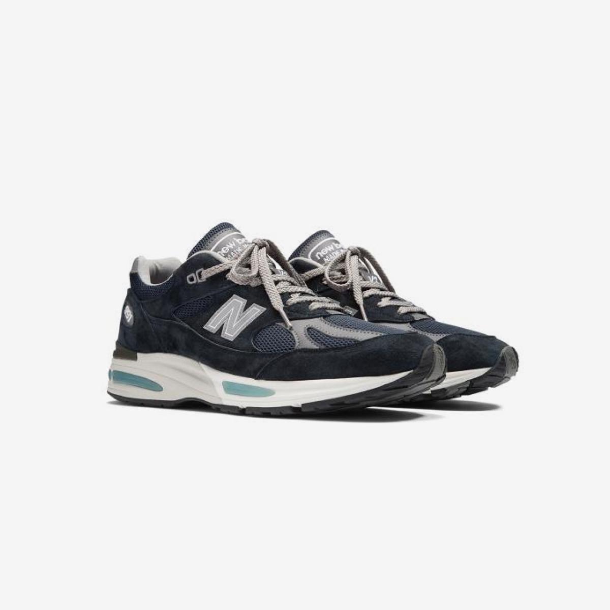 U991NV2 - Navy